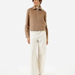 Calça de sarja wide leg cropped cintura super alta bege