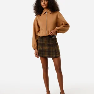 Minissaia feminina com lã xadrez