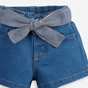 Short infantil jeans com faixa azul