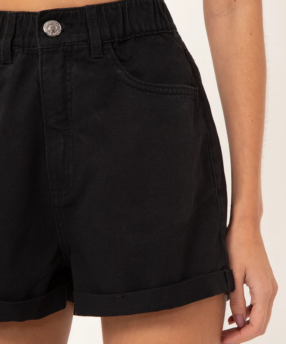 Short de Sarja Feminino Mom Cintura Super Alta com Barra Dobrada Preto - Imagem 4
