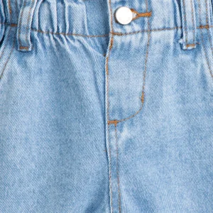Calça jeans infantil clochard com bolsos azul claro